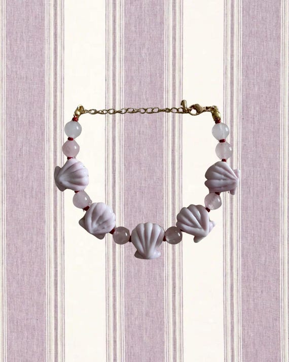 Pink Clam Shell & Red Beaded Bracelet