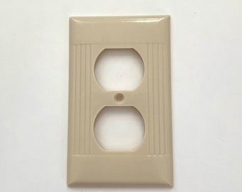 4 Vintage Sierra Ivory Ribbed Electrical Outlet Plate Covers D-8 Art DecoMid Century Modern Home or Office Remodel Hardware Four