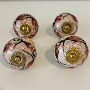 Set of 4 Reclaimed Ceramic Knobs, Gold Tone Floral Design (1.5" Diameter)