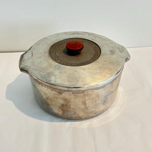 Vintage Wagner Ware Magnalite Dutch Oven 5 Quart (Model 5248)
