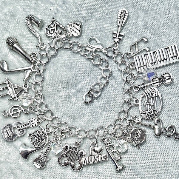 Music Bracelet,Musician Gift, Music Bangle,Headphone Bangle, Microphone Bracelet