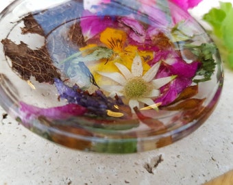 Trinket Dish Pressed Flowers, Nature Lovers Gift Real Flower Dish Ring Dish Rose Petals Botanical Jewelry Dish