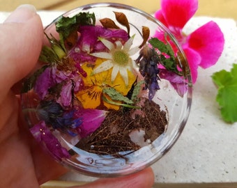 Trinket Dish Pressed Flowers, Nature Lovers Gift Real Flower Dish Ring Dish Rose Petals Botanical Jewelry Dish
