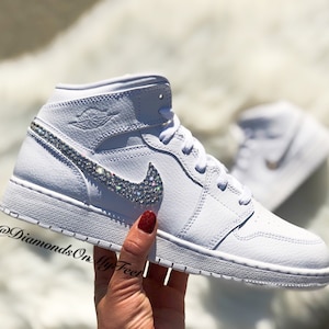 Jordan retro 1 all white top