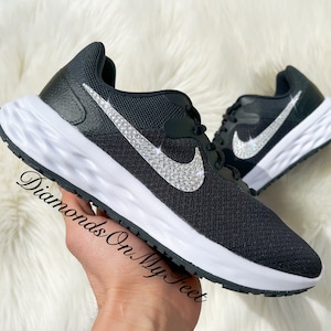 Dressy nike hotsell