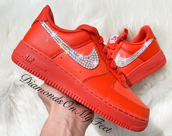 Größe 8 - Swarovski Damen Air Force 1 Low AF1 Mantra Orange Sneakers mit authentischen klaren Swarovski-Kristallen Benutzerdefinierte Bling Schuhe