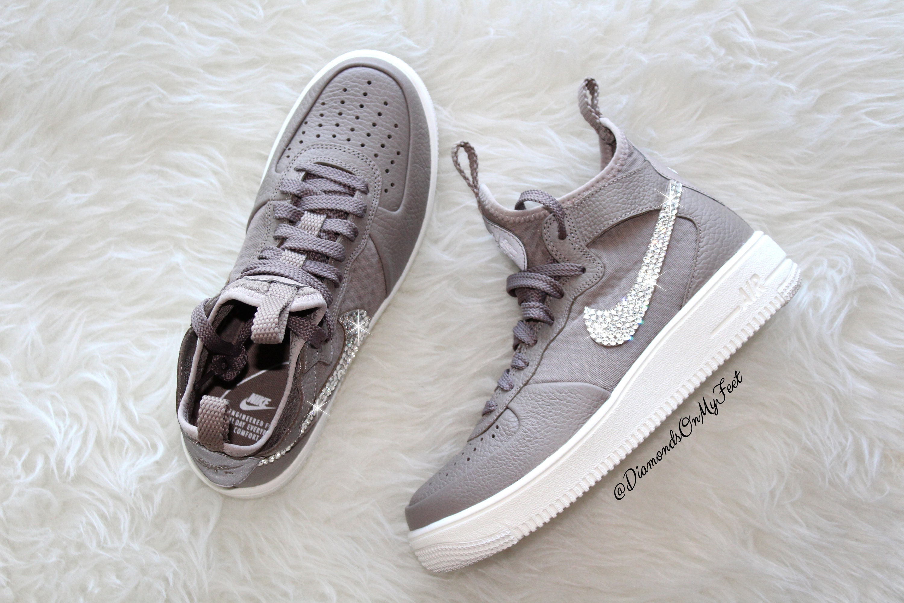 les femmes et swarovski 39; s nike air force 1 ultraforce sepia baskets style bling bling bling bling de cristaux swarovski, avec foi claire sur chaussures nike les femmes et swarovski 39; s nike air force 1 1 1 ultraforce sepia baskets style bling bling bling bling de cristaux swarovski, avec foi claire sur chaussures nike 66bcb7
