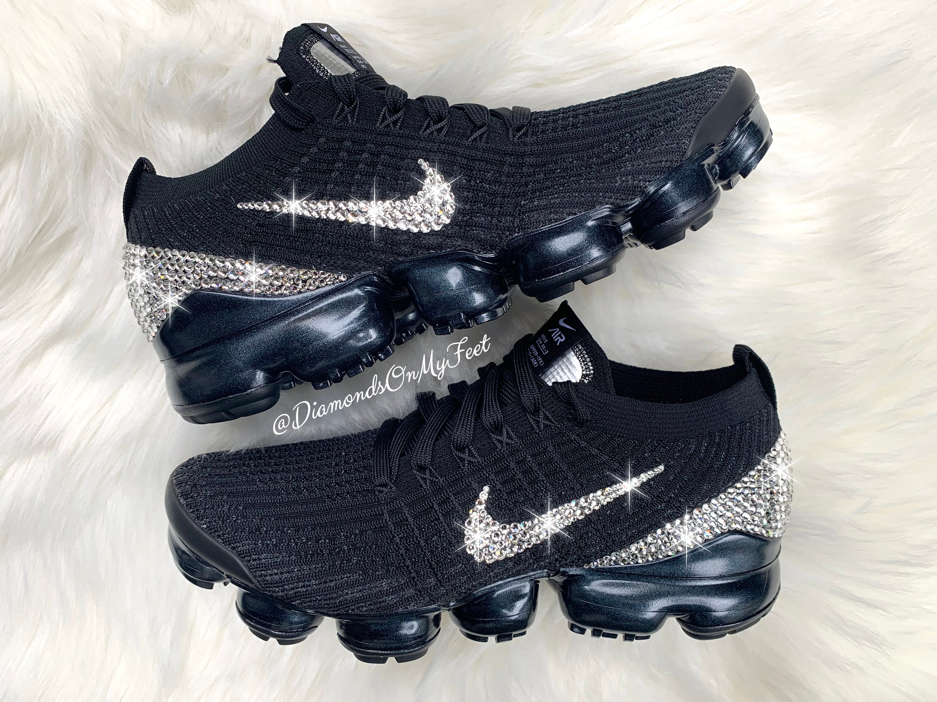 靴 NIKE AIR VAPORMAX FLYKNIT SWAROVSKI Size 6 & 11 - Swarovski Womens Vapormax Flyknit 3 Black Sneakers