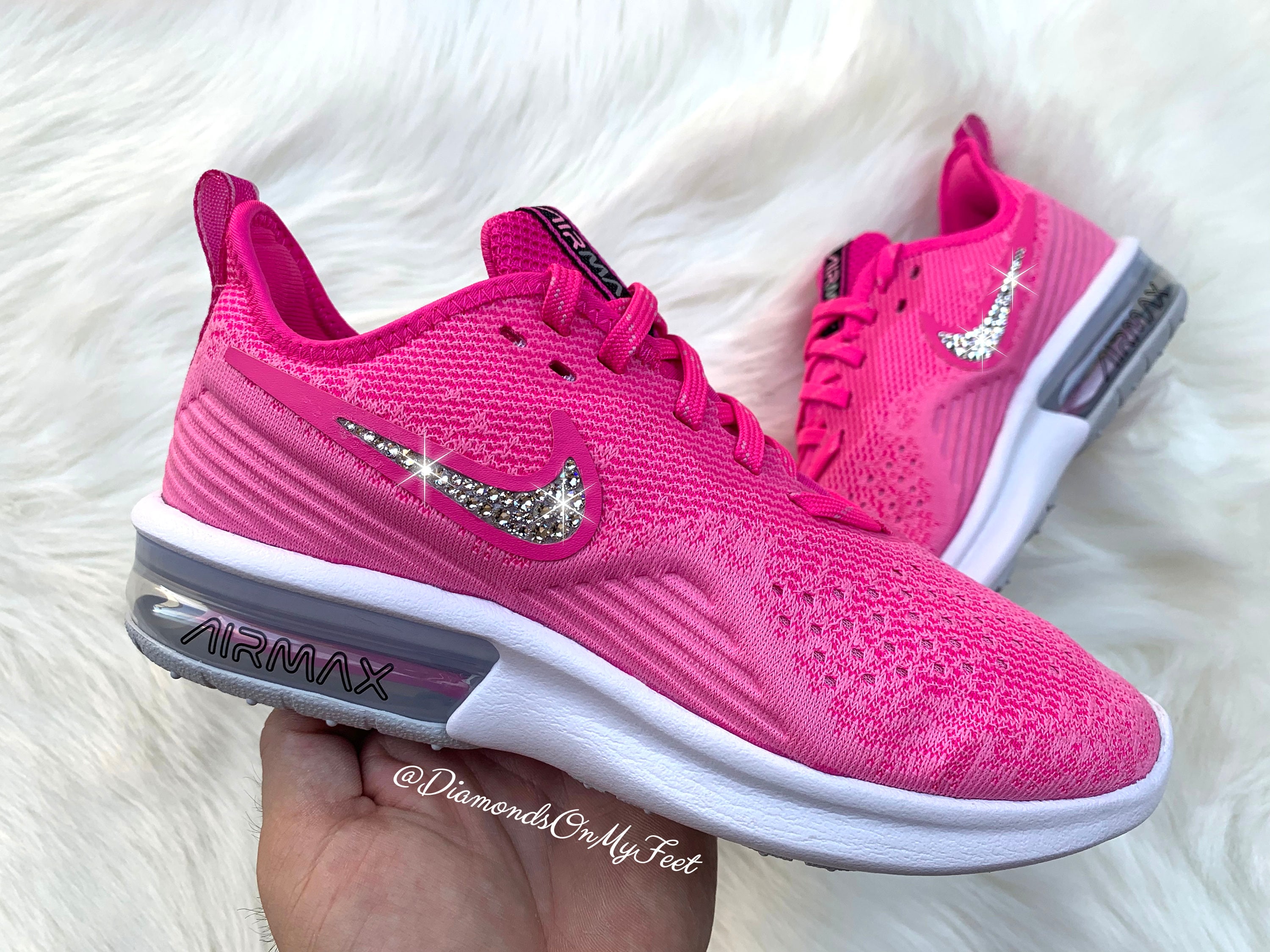 nike hot pink sneakers