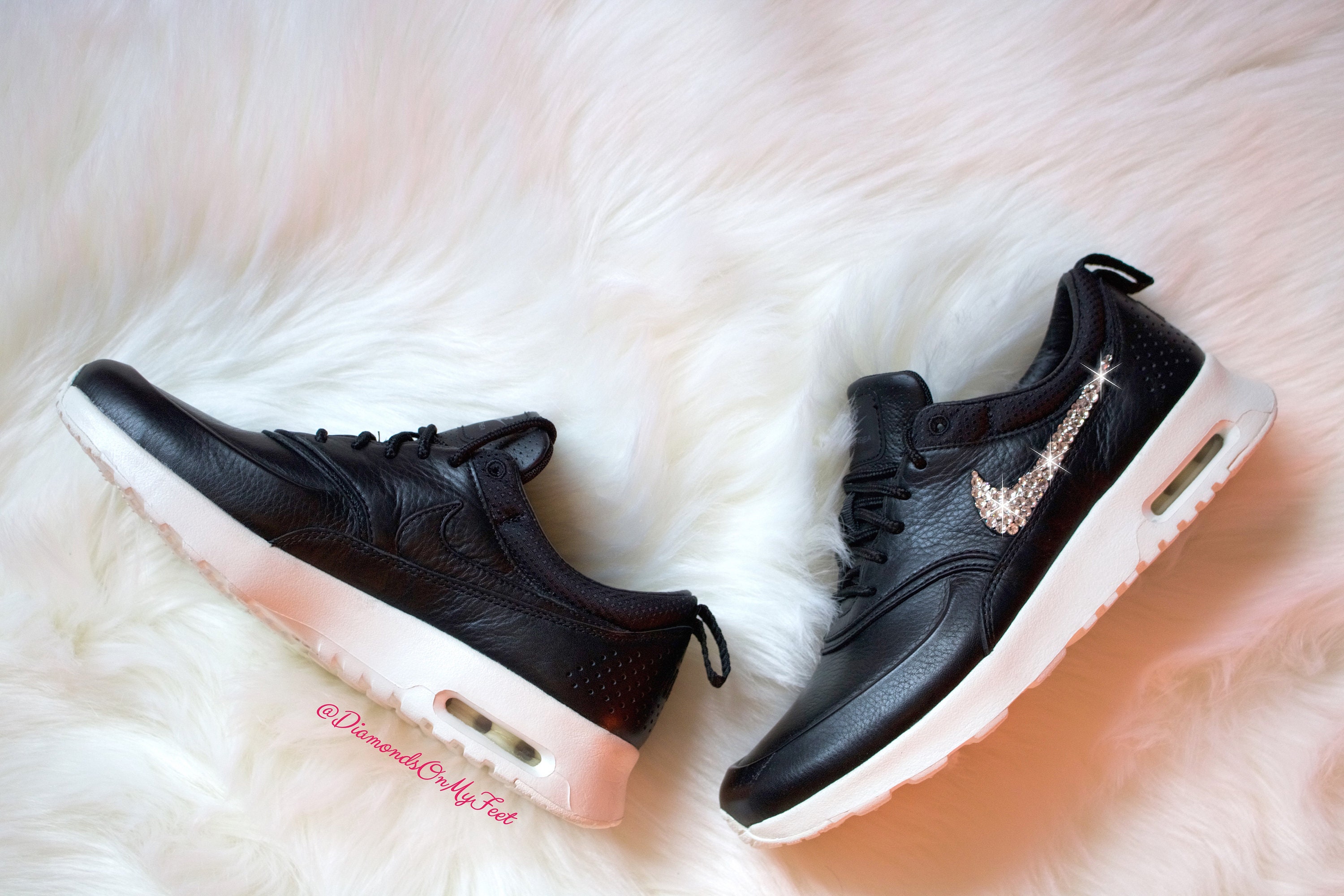 nike thea size 7