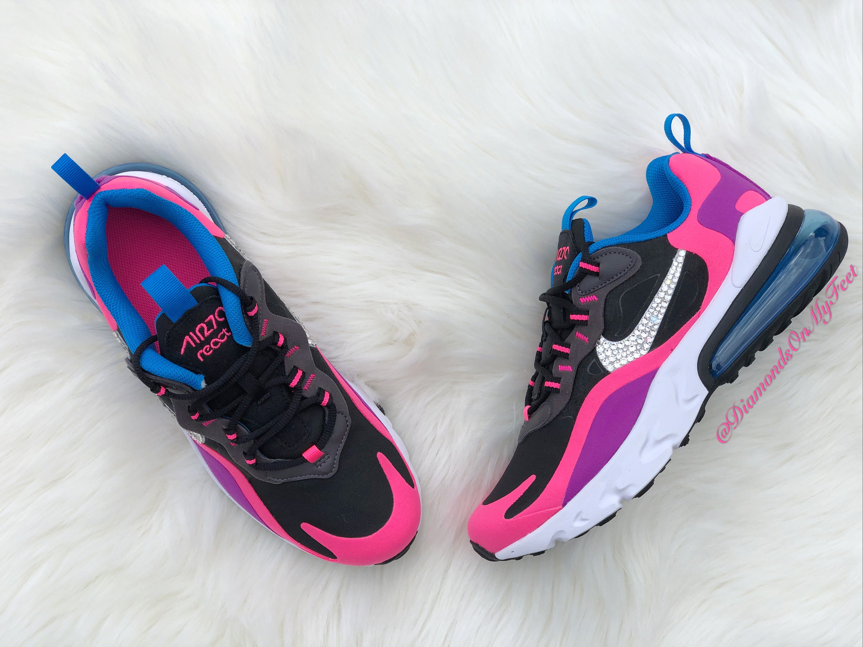 270 react hyper pink