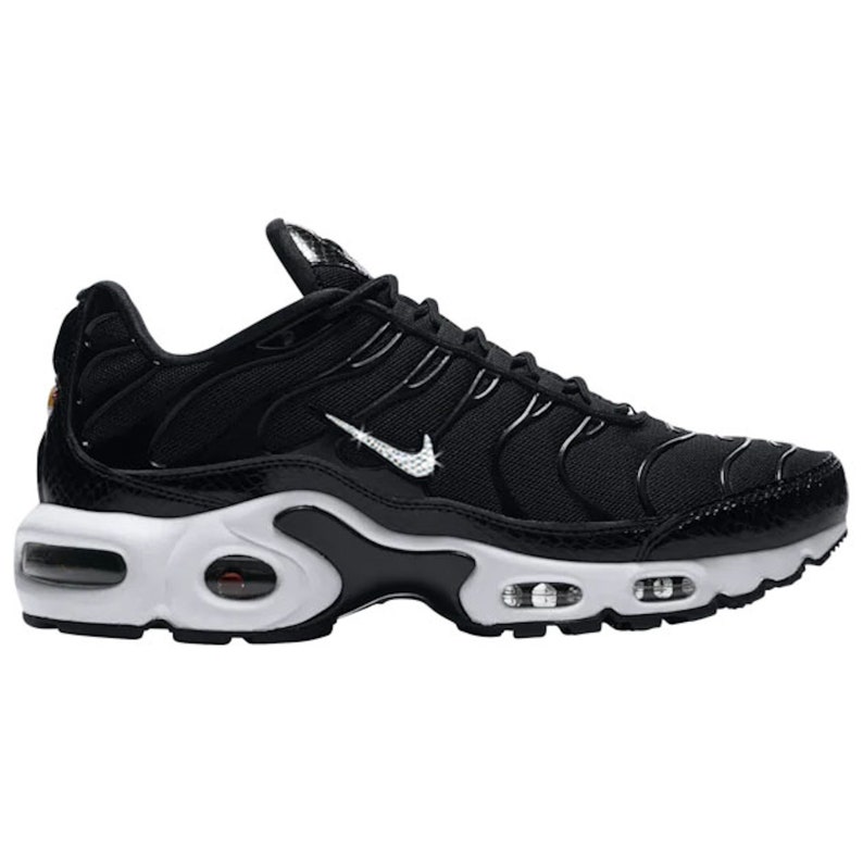 air max plus black womens