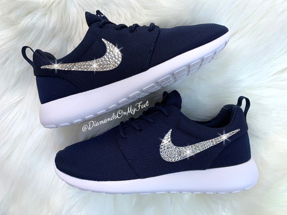 nike roshe run navy blue