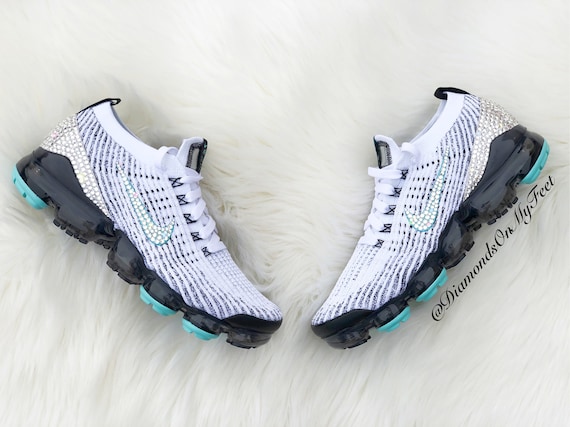 Nike vapormax flyknit white black deals