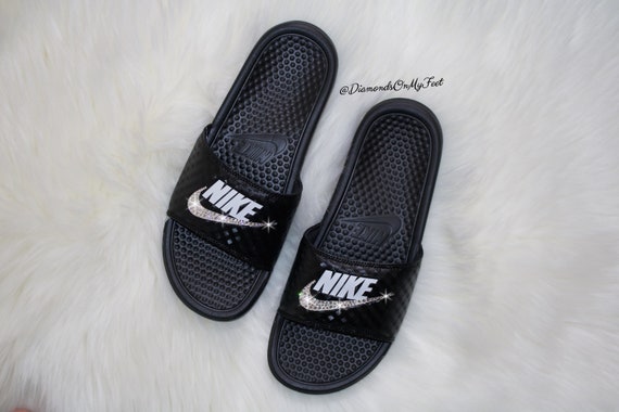 nike benassi swoosh original