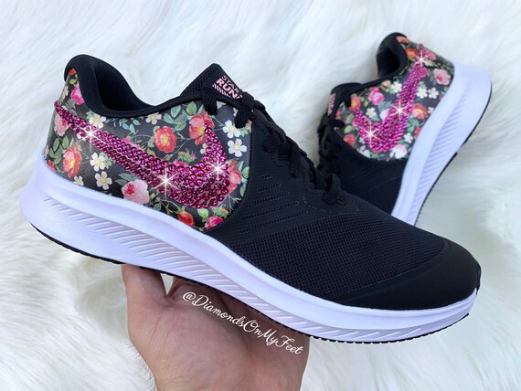 nike vintage floral women's