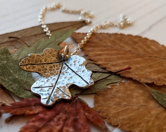 silver maple leaf pendant necklace