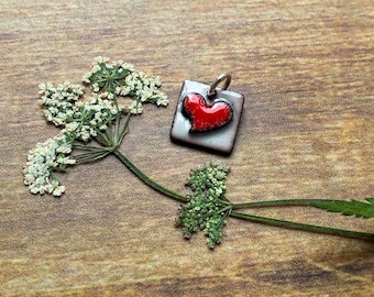 tiny enamelled copper heart pendant necklace