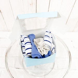 its a boy gift, its a boy, boy diaper cake, boy gift box, boy baby blanket, boy baby shower favors, boy baby shower gifts, boy baby gifts,