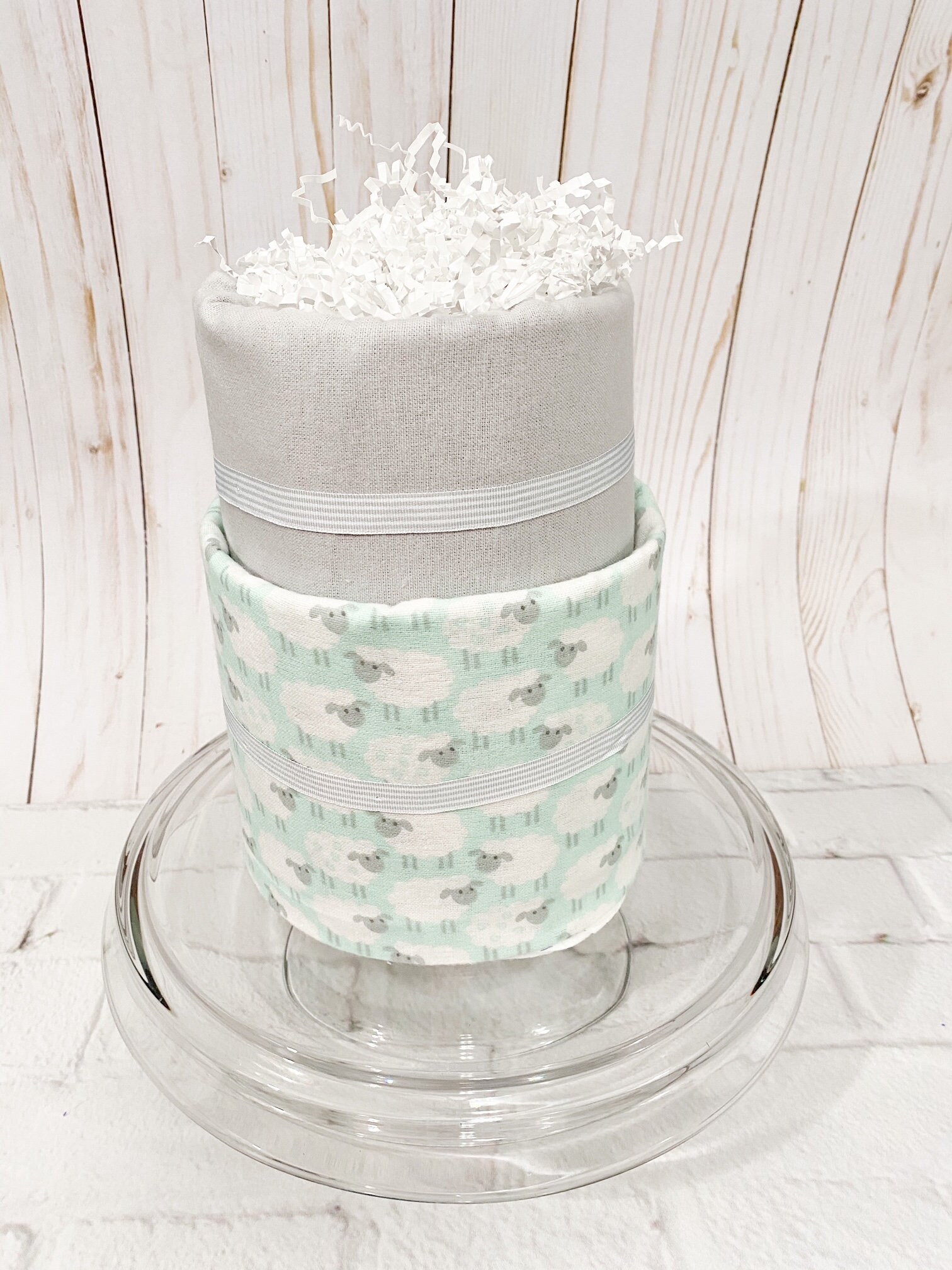 counting sheep baby shower, lamb baby shower, lamb diaper cake, sheep baby shower, sheep diaper cake, baby shower decoration, baby shower