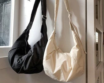 Umhängetasche Schwarz-Minimalistische Knödeltasche-Halbmond-Schultertasche-Satteltasche Messenger Bag Sling Bag Schultasche Unterarmtasche mit hoher Kapazität