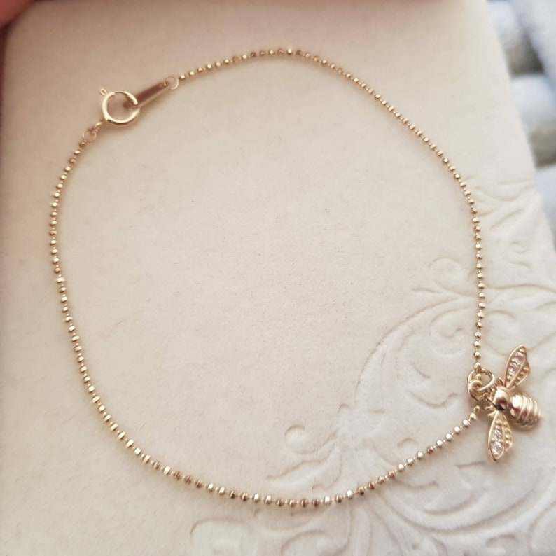 58.5/% of gold good luck charm bracelets handmade Au585 real gold Bracelet 14K gold solid beaded bee charm bracelet