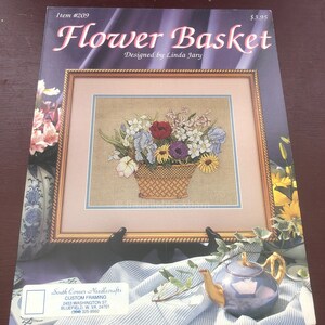 Just Cross Stitch bloemenmand vintage geteld kruissteekontwerp
