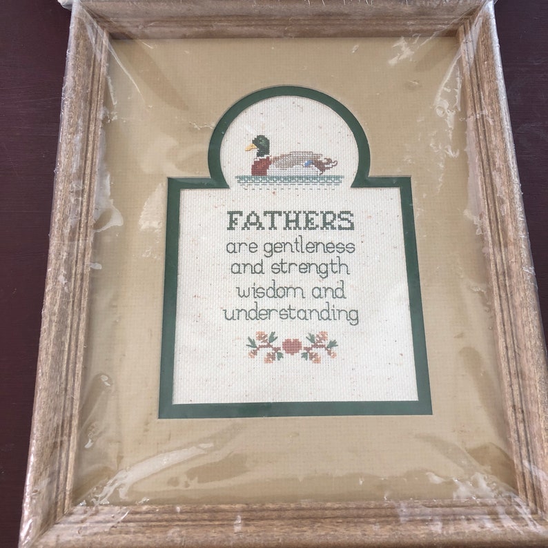 Fathers Counted Cross Stitch Design with Frame Vintage 1987 Country Mats /'N Frames Sue Hillis