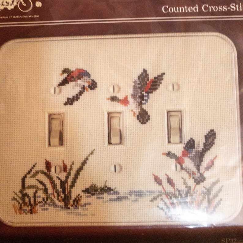 Fond Memories Acrylic Switch Plate Cross Stitch Kit* Triple Ducks