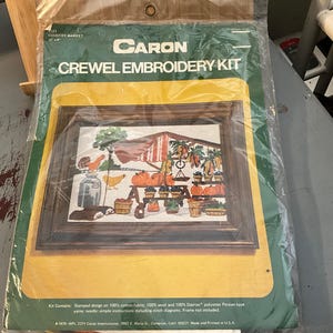 Caron Country Market 0121 Crewel Embroidery kit