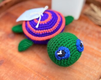Peluche tortue au crochet faite main | Tortue de mer au crochet | Animal mignon au crochet | Décor océan | Peluche douce | Cadeau pour enfants | Jouet fait main