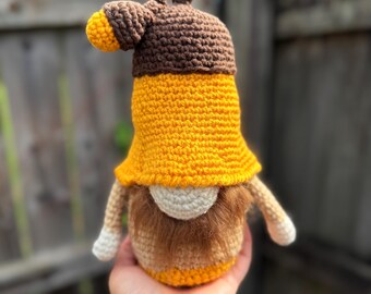 Gnome d'automne fait main | Décoration d'automne au crochet | Nain des bois Amigurumi | Cadeau d'automne douillet