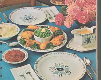 Vintage Mid Century Betty Crockers New DINNER For TWO COOKBOOK Color Illustrations,Photos Show Tableware,Prepared Food Recipes First Edition