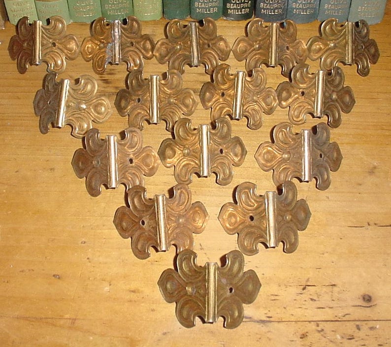 Vintage New Old Stock Lot/15 COPPER CORNER TRIM Fleur De Li,Embossed Details,Trunk, Cabinet,Furniture Hardware,Antique Restoration,Art,Craft image 3