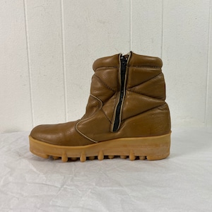 Vintage boots, Clarks boots, boots size 10, tan leather boots, 1970s boots, Mod boots, vintage clothing, size 10, NOS