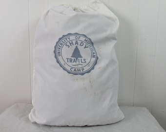 Vintage bag, cotton bag, 1950s bag, laundry bag, duffel bag, U of M, camp bag, Shady Trails, vintage luggage