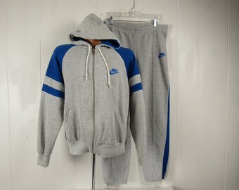 old school nike jogging suits