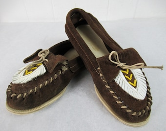 Vintage moccasins, vintage shoes, suede shoes, 1960s moccasins, Adirondack moccasins, size 7 1/2