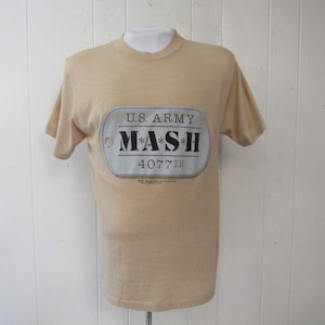 Vintage t shirt, 1980s t shirt, MASH 4077 t shirt, TV t shirt, U.S.Army t shirt, vintage clothing, size large