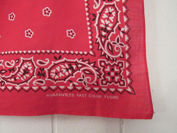 Vintage bandana, red bandana, 1940s 1950s bandana… - image 2