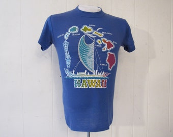 Vintage t shirt, Hawaii t shirt, travel t shirt, Hawaiian islands map t shirt, vintage Hawaiian, vintage clothing, size small