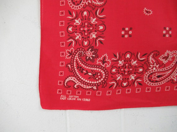 Vintage bandana, 1960s bandana, large bandana, Fa… - image 2