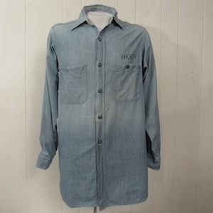 Vintage shirt, 1940s shirt, chambray shirt, WWII shirt, Beer shirt, work shirt, U.S. Navy, vintage clothing, size  large