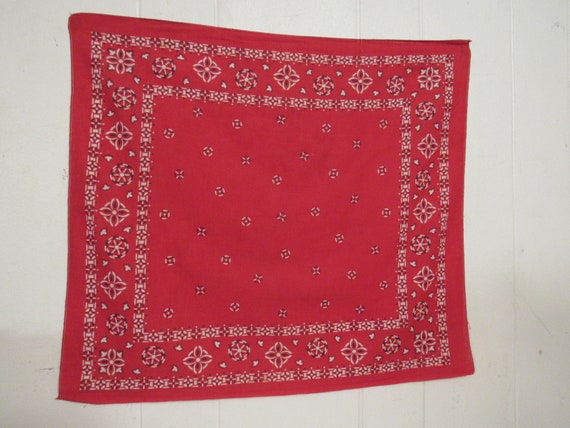 Vintage bandana, red bandana, 1950s bandana, Guar… - image 1