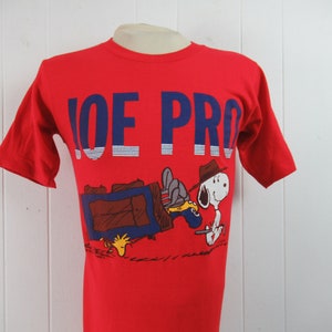 Vintage t shirt, Snoopy t shirt, Joe Pro, Peanuts t shirt, golf t shirt, Snoopy golfing, vintage clothing, size small