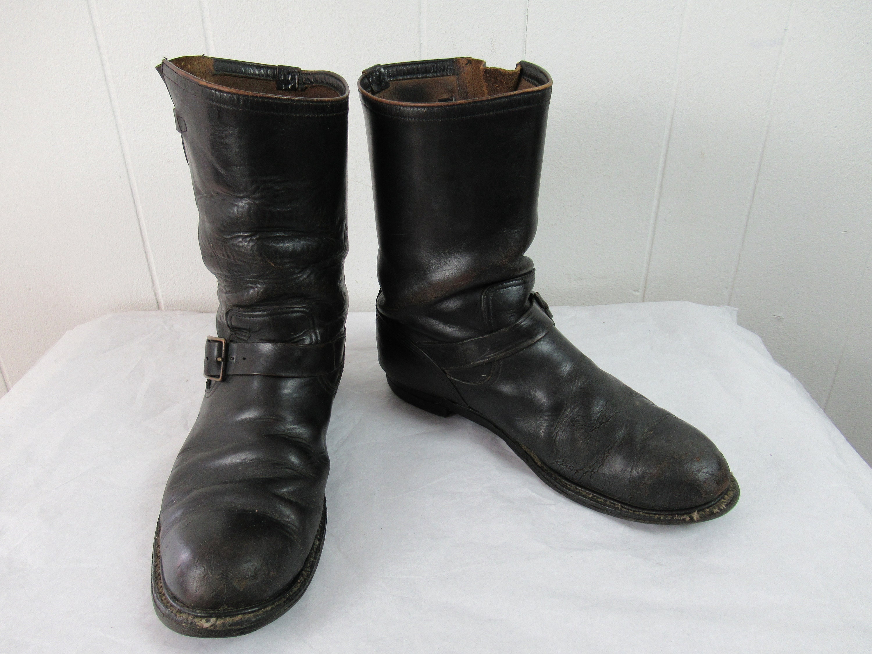 Vintage Boots, 1950s Engineer Boots, Motorcycle Boots, Black Leather Boots, Hy-test, Vintage Clothing, Size 13 - Etsy Vintage Boots, 1950s Engineer Boots, Motorcycle Boots, Black Leather Boots, Hy-test, Vintage Clothing, Size 13 - Etsy