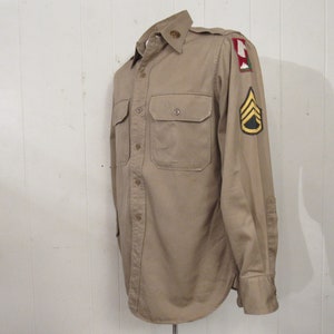 Vintage shirt, military shirt, Army shirt, 1940s khaki shirt, WWII uniform, Army shirt with patches and pins,  vintage clothing, medium