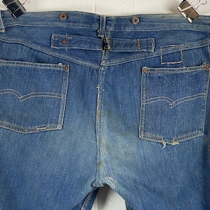 Pantalones traseros con hebilla vintage, 42" X 30", pantalones de mezclilla de la década de 1920, pantalones de carpintero, mezclilla vintage, remache de entrepierna, ropa de trabajo vintage, ropa vintage
