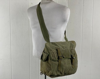 sac vintage, sac à bandoulière, sac des années 40, sac de l'armée américaine, sac de la Seconde Guerre mondiale, sac messager, sac à bandoulière, sac militaire, bagage vintage