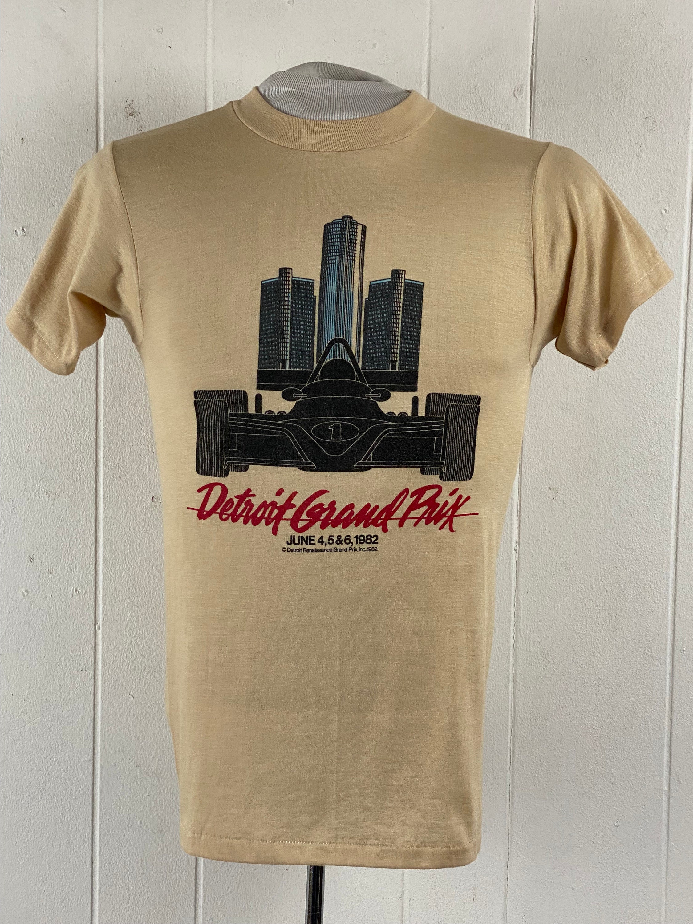 【Raucohouse】Detroit retro tee Amazon.com: Ann Arbor T-shirt Co. Detroit | Classic Retro